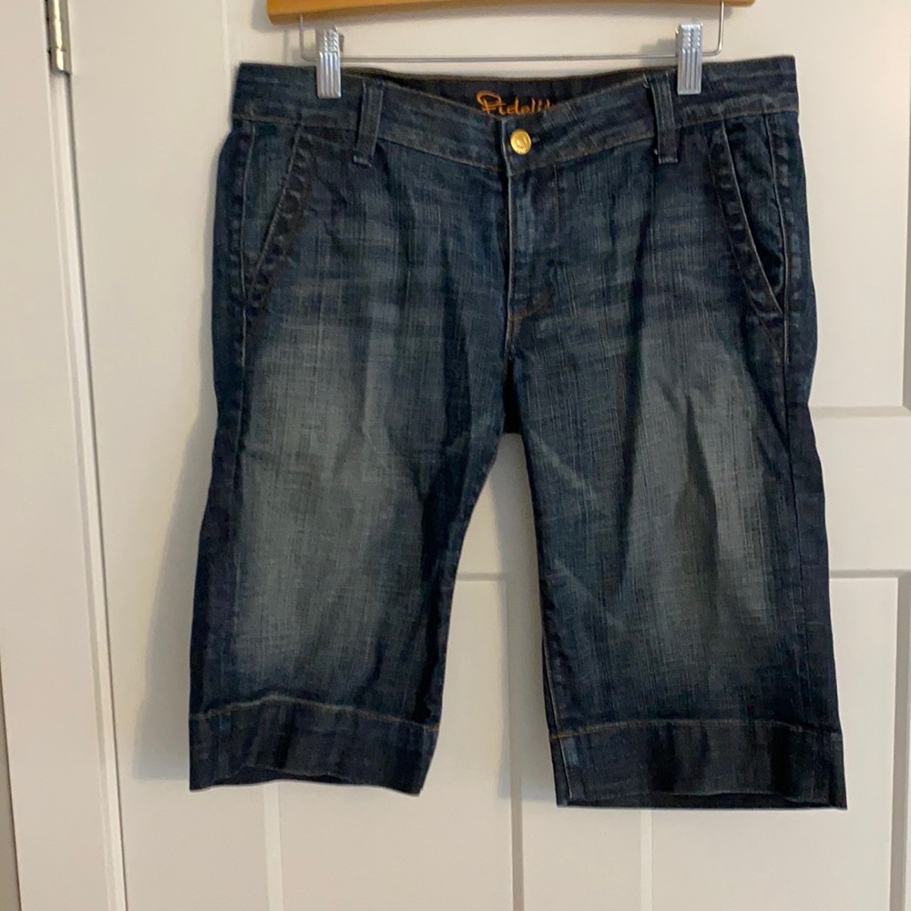 Fidelity desert rose crop shorts size 29